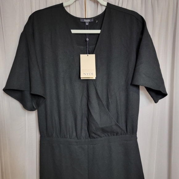 NWT NYDJ Cross Front Flutter Sleeve Jumpsuit Black Medium - Picture 5 of 9